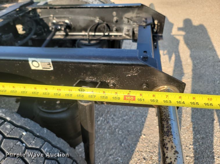 image for item OG9385 2005 Kenworth T600  semi truck