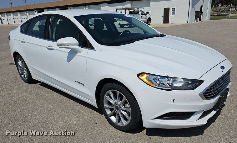 image for item DN8601 2017 Ford Fusion Hybrid SE 