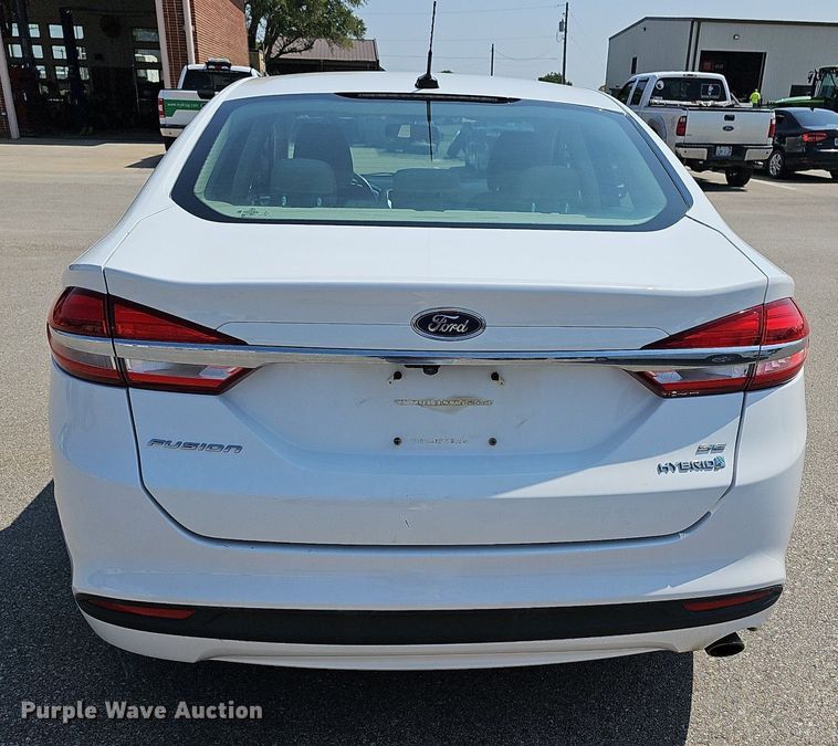 image for item DN8601 2017 Ford Fusion Hybrid SE 