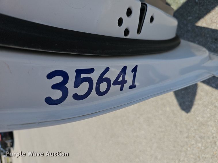 image for item DN8601 2017 Ford Fusion Hybrid SE 