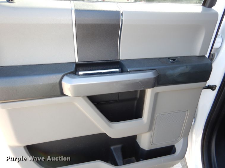 image for item DN8666 2018 Ford F150 XLT pickup truck