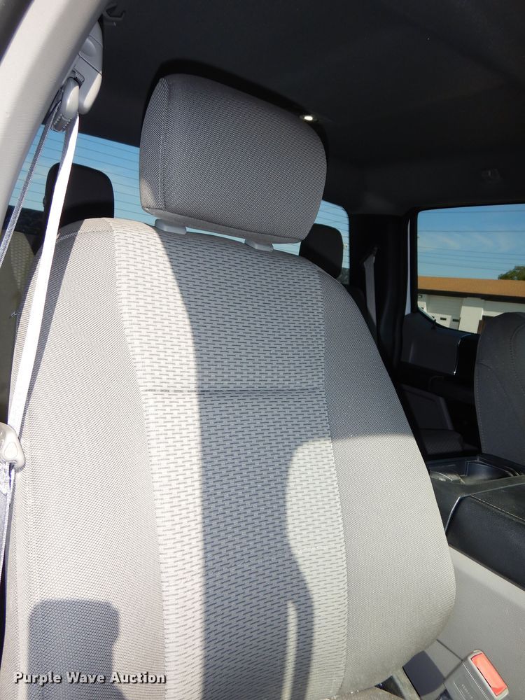 image for item DN8666 2018 Ford F150 XLT pickup truck