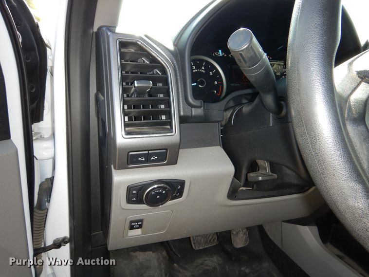 image for item DN8666 2018 Ford F150 XLT pickup truck