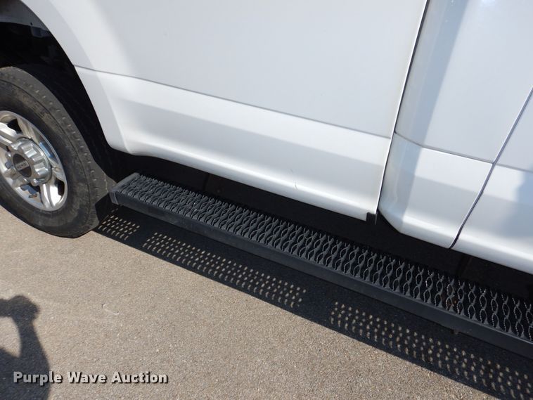 image for item DN8667 2017 Ford F250 Super Duty XLT pickup truck