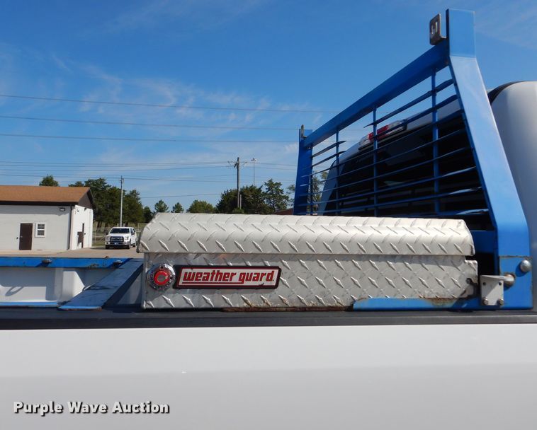 image for item DN8667 2017 Ford F250 Super Duty XLT pickup truck