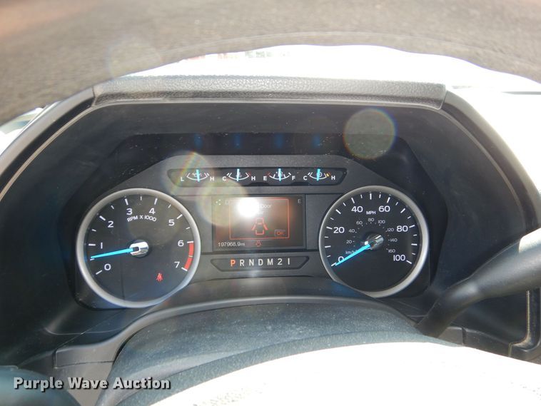 image for item DN8667 2017 Ford F250 Super Duty XLT pickup truck