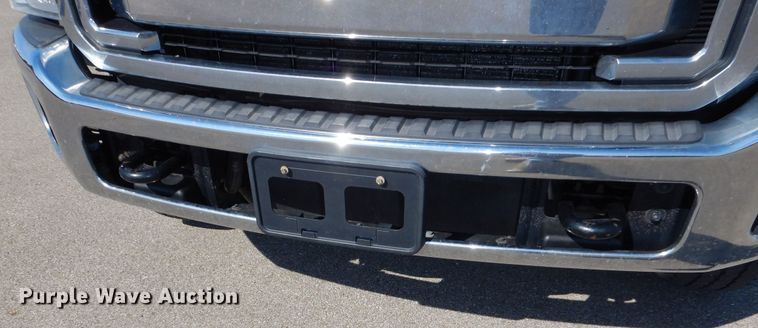 image for item DN8668 2011 Ford F250 XLT Super Duty flatbed pickup truck