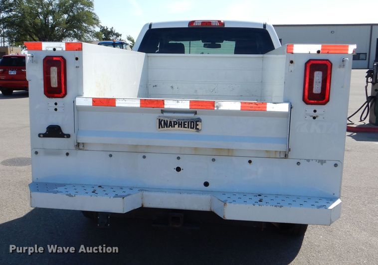 image for item DN8669 2019 Chevrolet Silverado 2500HD Double Cab utility bed pickup truck