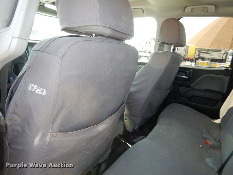 image for item DN8669 2019 Chevrolet Silverado 2500HD Double Cab utility bed pickup truck