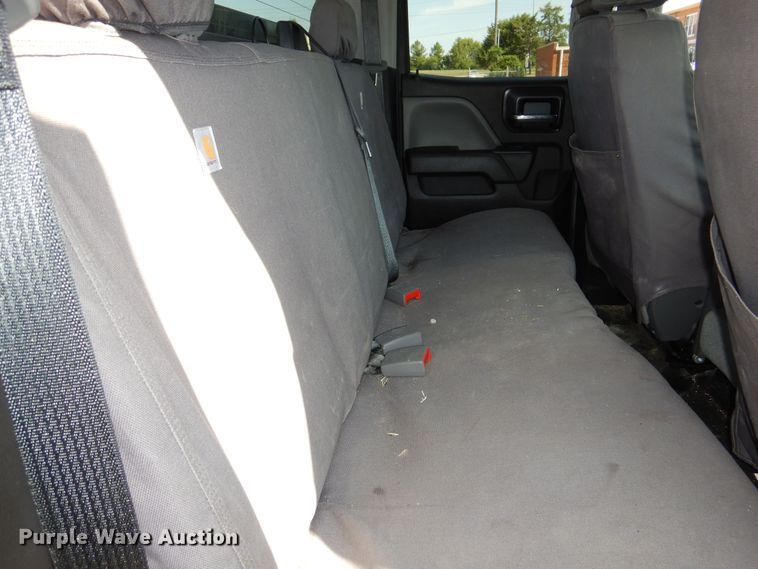 image for item DN8669 2019 Chevrolet Silverado 2500HD Double Cab utility bed pickup truck