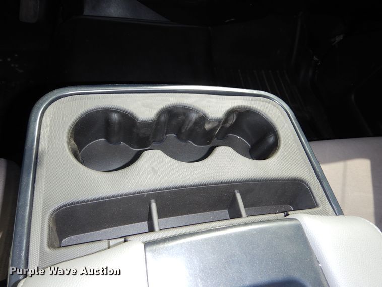 image for item DN8669 2019 Chevrolet Silverado 2500HD Double Cab utility bed pickup truck