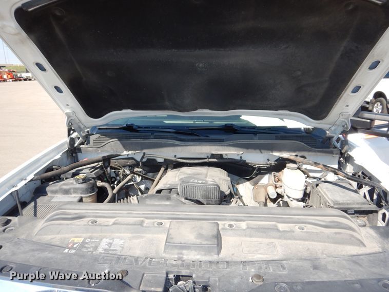 image for item DN8669 2019 Chevrolet Silverado 2500HD Double Cab utility bed pickup truck