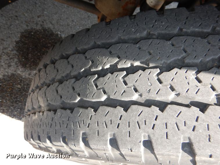 image for item DN8669 2019 Chevrolet Silverado 2500HD Double Cab utility bed pickup truck