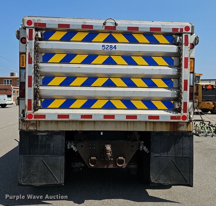 image for item DN8672 2015 International WorkStar 7500 dump truck