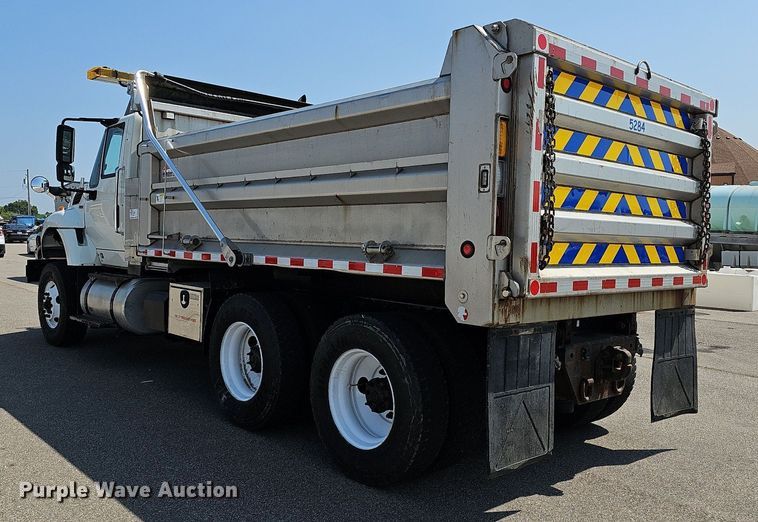 image for item DN8672 2015 International WorkStar 7500 dump truck