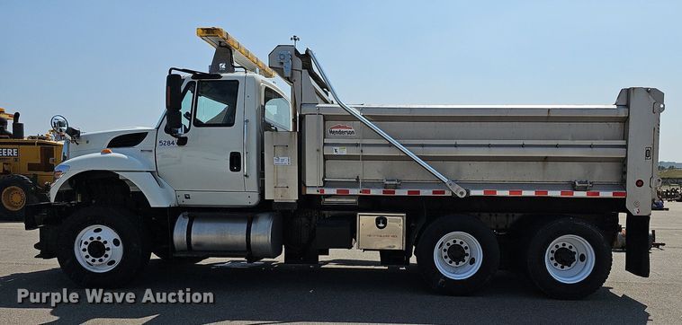 image for item DN8672 2015 International WorkStar 7500 dump truck