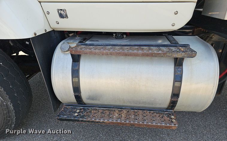 image for item DN8672 2015 International WorkStar 7500 dump truck