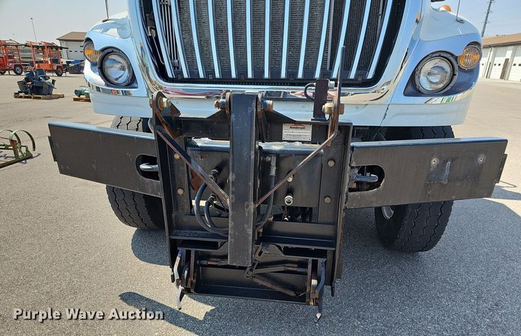 image for item DN8672 2015 International WorkStar 7500 dump truck