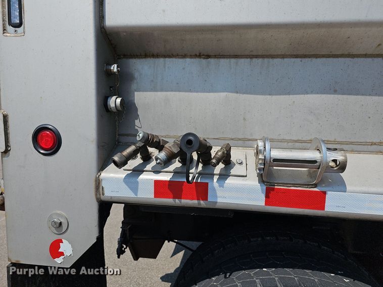 image for item DN8672 2015 International WorkStar 7500 dump truck