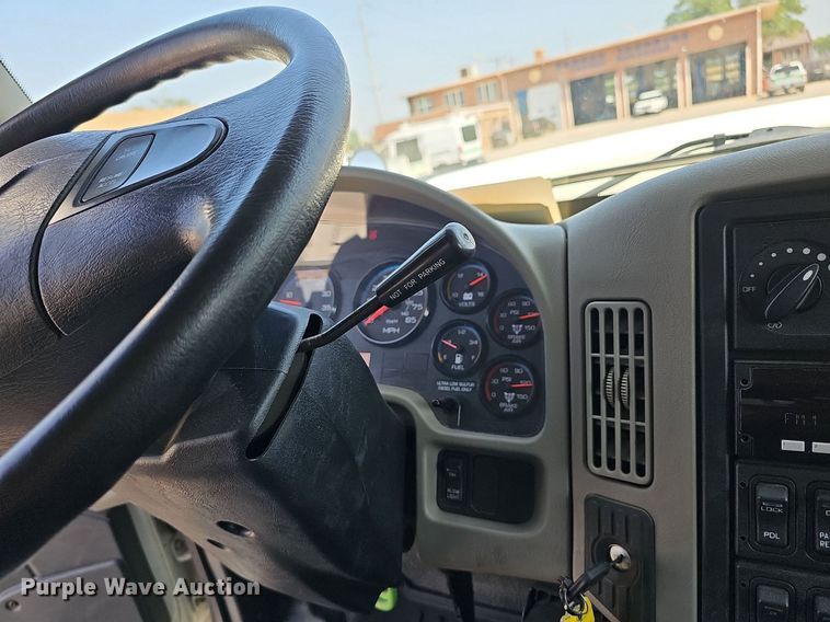 image for item DN8672 2015 International WorkStar 7500 dump truck