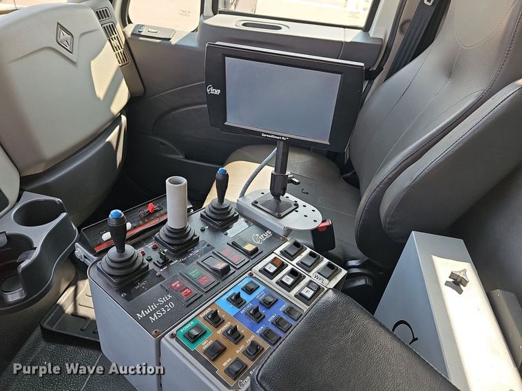 image for item DN8672 2015 International WorkStar 7500 dump truck