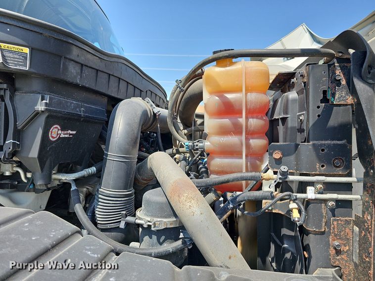 image for item DN8672 2015 International WorkStar 7500 dump truck