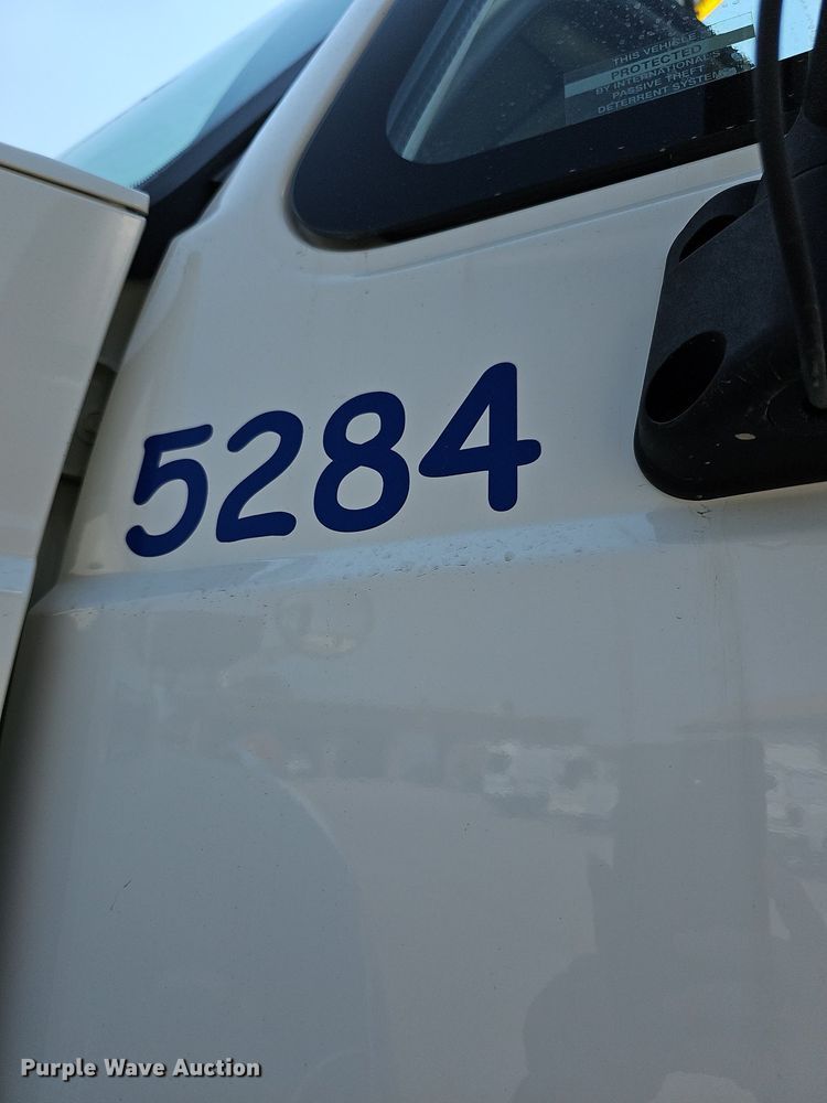 image for item DN8672 2015 International WorkStar 7500 dump truck