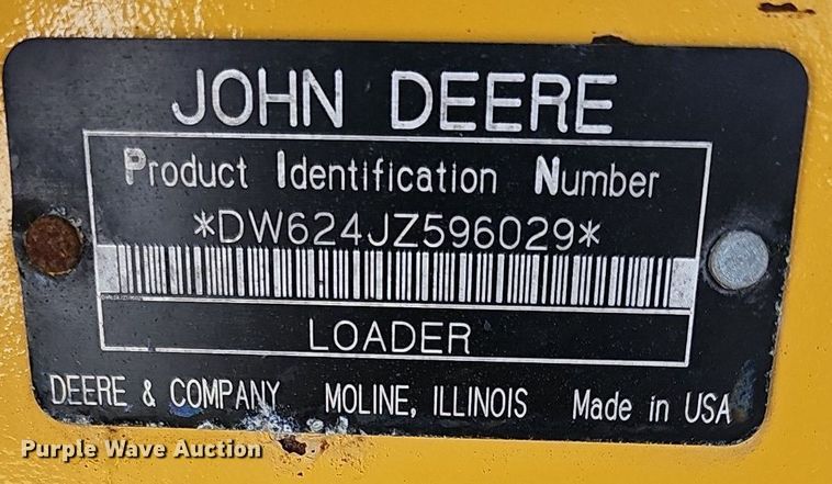 image for item DN8673 2005 John Deere 624J wheel loader