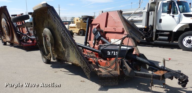 image for item DN8678 Bush Hog 3715 batwing rotary mower