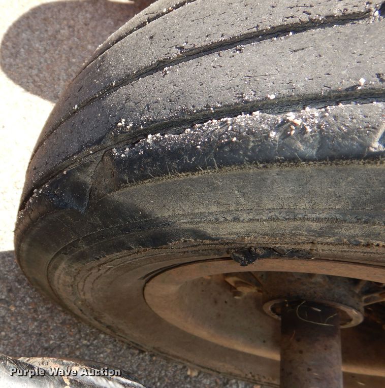 image for item DN8678 Bush Hog 3715 batwing rotary mower