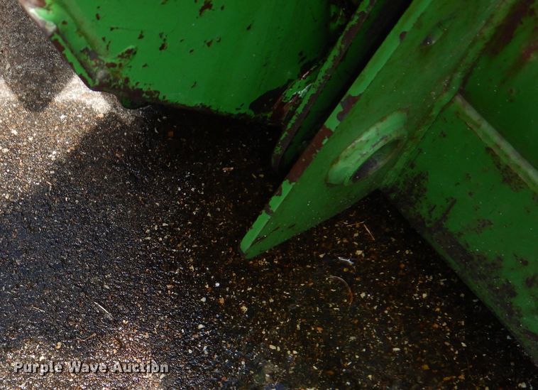 image for item DN8680 1999 John Deere 6310 MFWD tractor