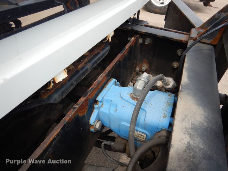 image for item DN8681 2014 International WorkStar 7500 dump truck