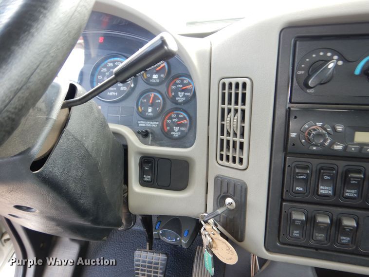 image for item DN8681 2014 International WorkStar 7500 dump truck