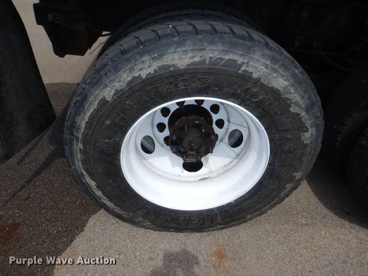 image for item DN8681 2014 International WorkStar 7500 dump truck