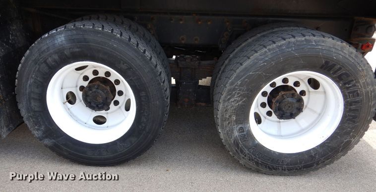 image for item DN8681 2014 International WorkStar 7500 dump truck