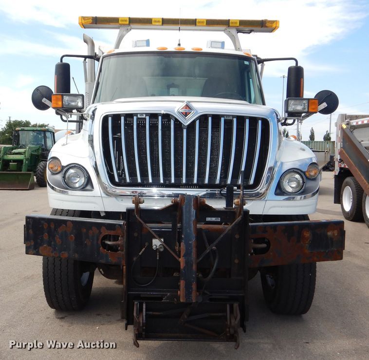 image for item DN8682 2014 International WorkStar 7500 dump truck