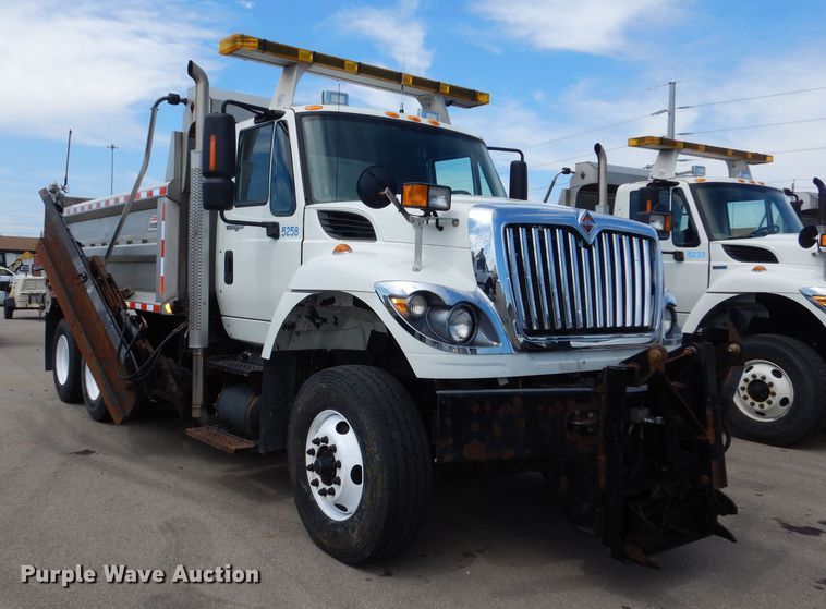 image for item DN8682 2014 International WorkStar 7500 dump truck