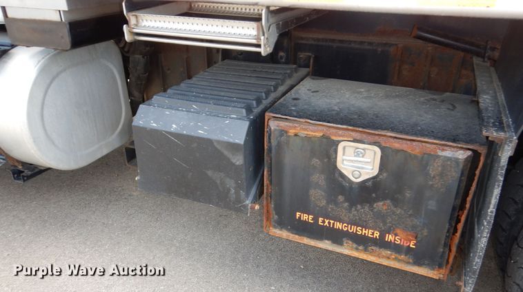 image for item DN8682 2014 International WorkStar 7500 dump truck