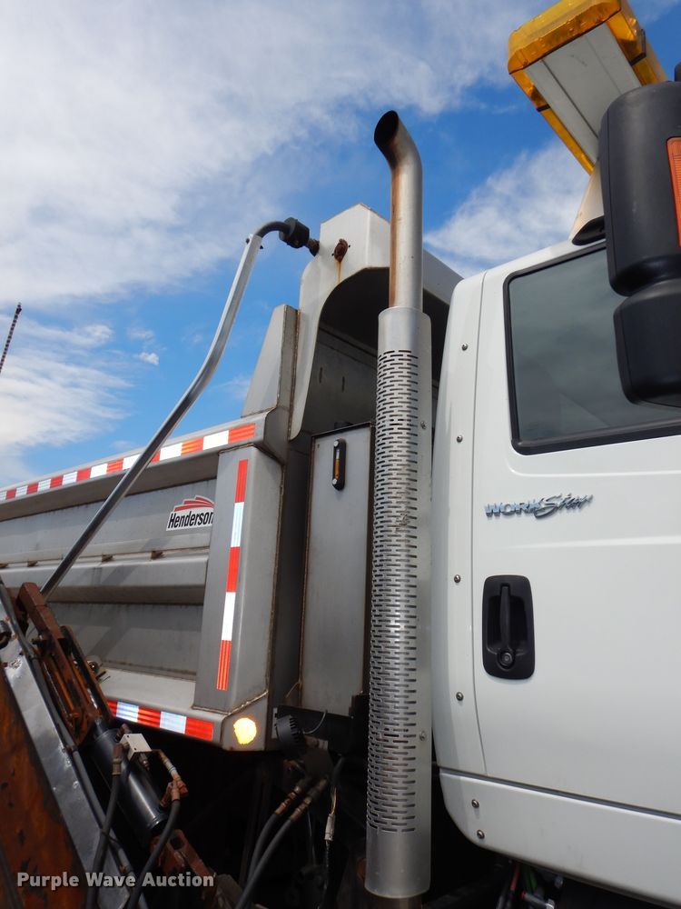 image for item DN8682 2014 International WorkStar 7500 dump truck