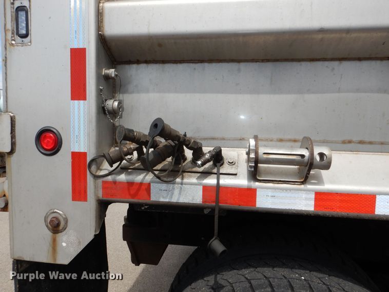 image for item DN8682 2014 International WorkStar 7500 dump truck