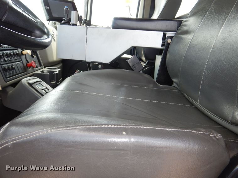 image for item DN8682 2014 International WorkStar 7500 dump truck