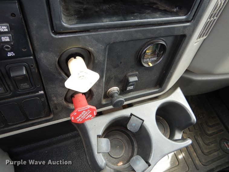 image for item DN8682 2014 International WorkStar 7500 dump truck