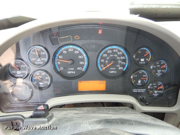 image for item DN8682 2014 International WorkStar 7500 dump truck