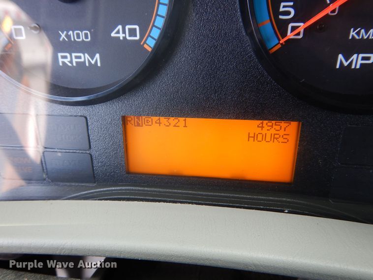 image for item DN8682 2014 International WorkStar 7500 dump truck