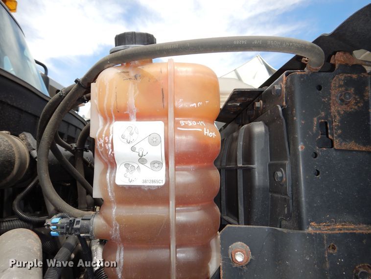 image for item DN8682 2014 International WorkStar 7500 dump truck