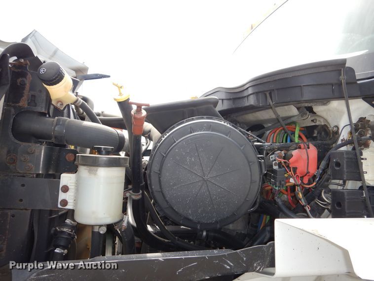 image for item DN8682 2014 International WorkStar 7500 dump truck