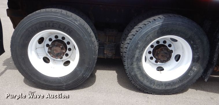 image for item DN8682 2014 International WorkStar 7500 dump truck