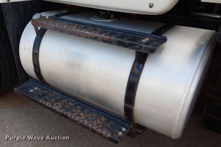 image for item DN8683 2015 International WorkStar 7500 dump truck