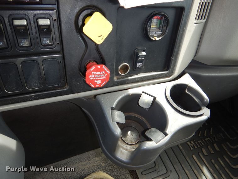 image for item DN8683 2015 International WorkStar 7500 dump truck