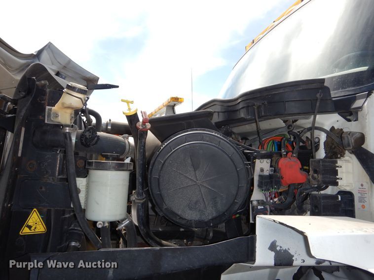 image for item DN8683 2015 International WorkStar 7500 dump truck